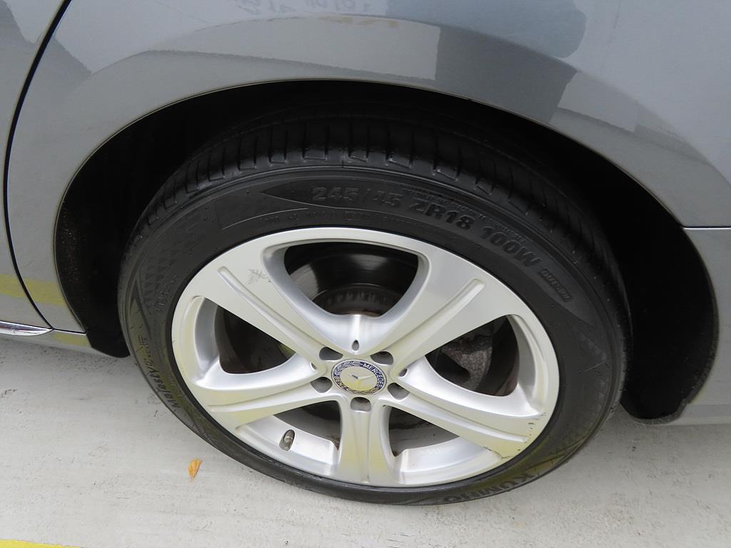 Mercedes Benz E class 2017 Gris - Importación desde Corea - HF Imports Iquique - Foto 20