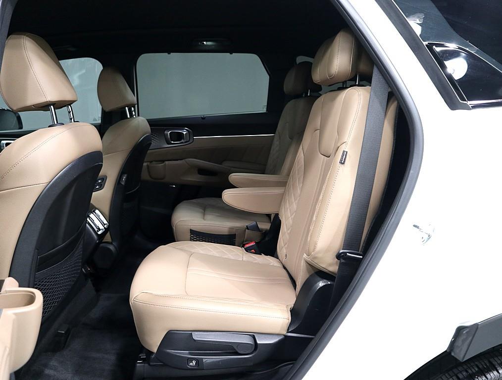 KIA Sorento - Vista 10