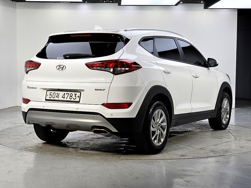 HYUNDAI Tucson - Vista 4