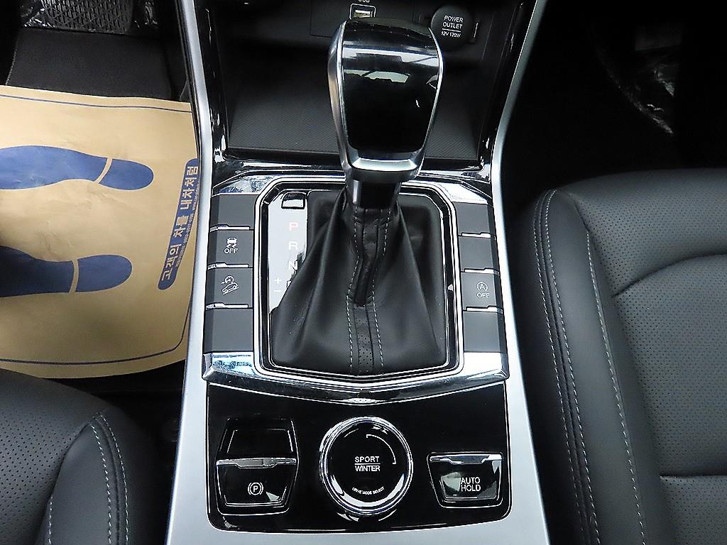 Ssangyong Korando - Vista 10