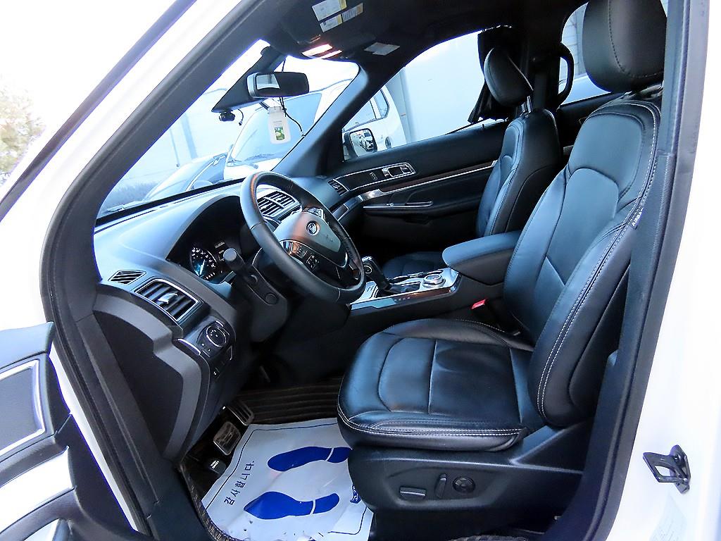 Ford Explorer - Vista 5