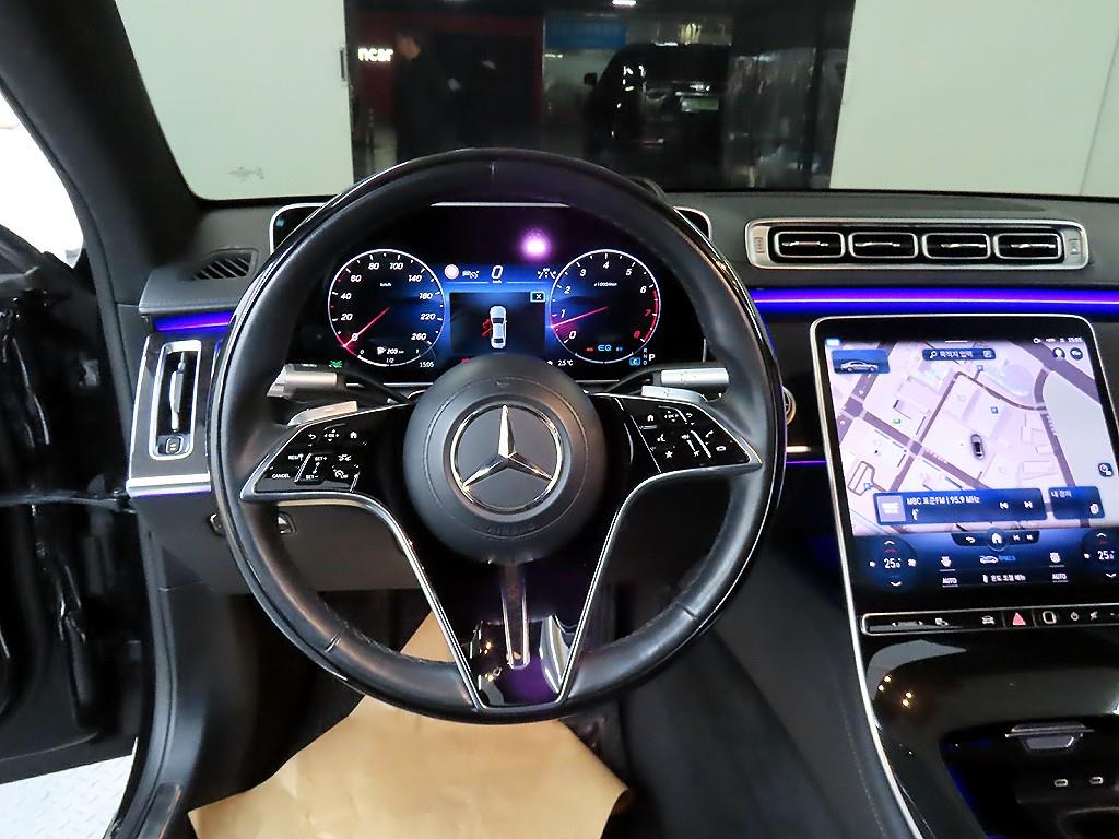 Mercedes Benz S Class - Vista 9