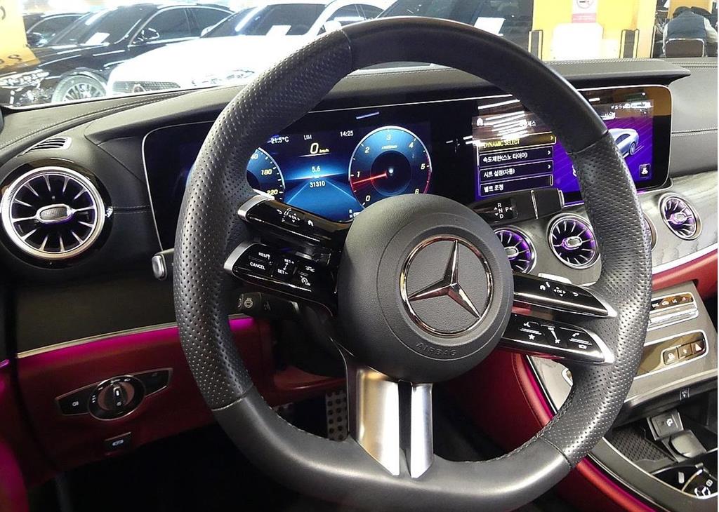 Mercedes Benz CLS Class - Vista 12