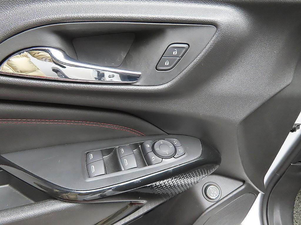 Chevrolet Trax 2025 Blanco - Importación desde Corea - HF Imports Iquique - Foto 11