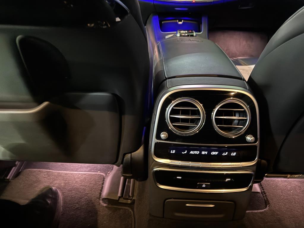 Mercedes Benz S Class - Vista 9