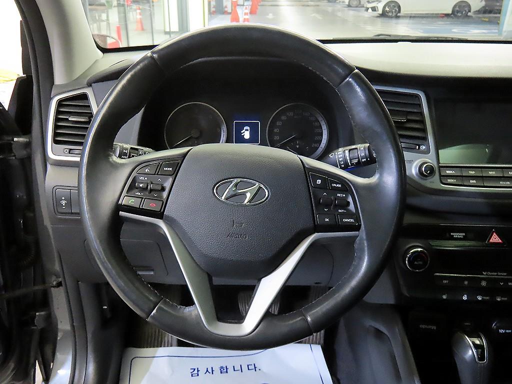 HYUNDAI Tucson - Vista 8