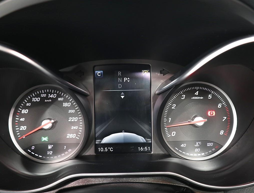 Mercedes Benz C Class - Vista 7