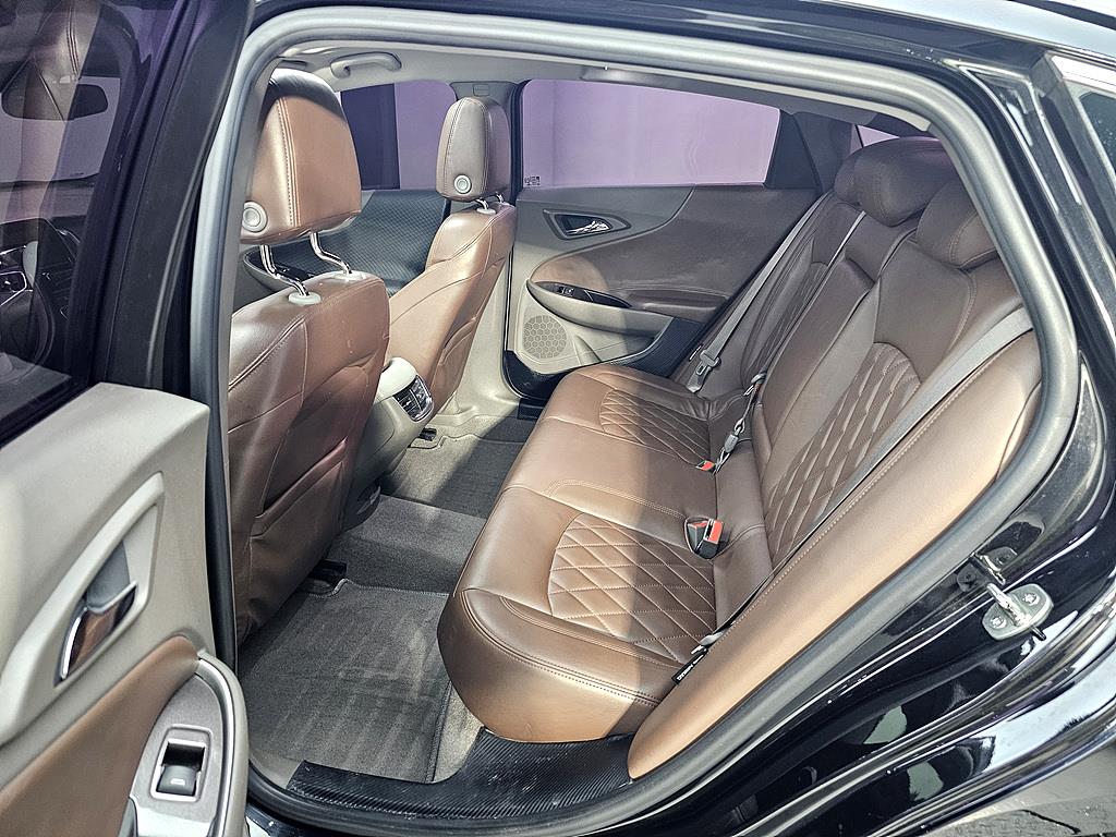 Chevrolet Malibu - Vista 9