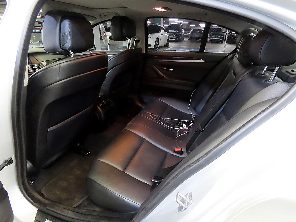 BMW 5 Series - Vista 7