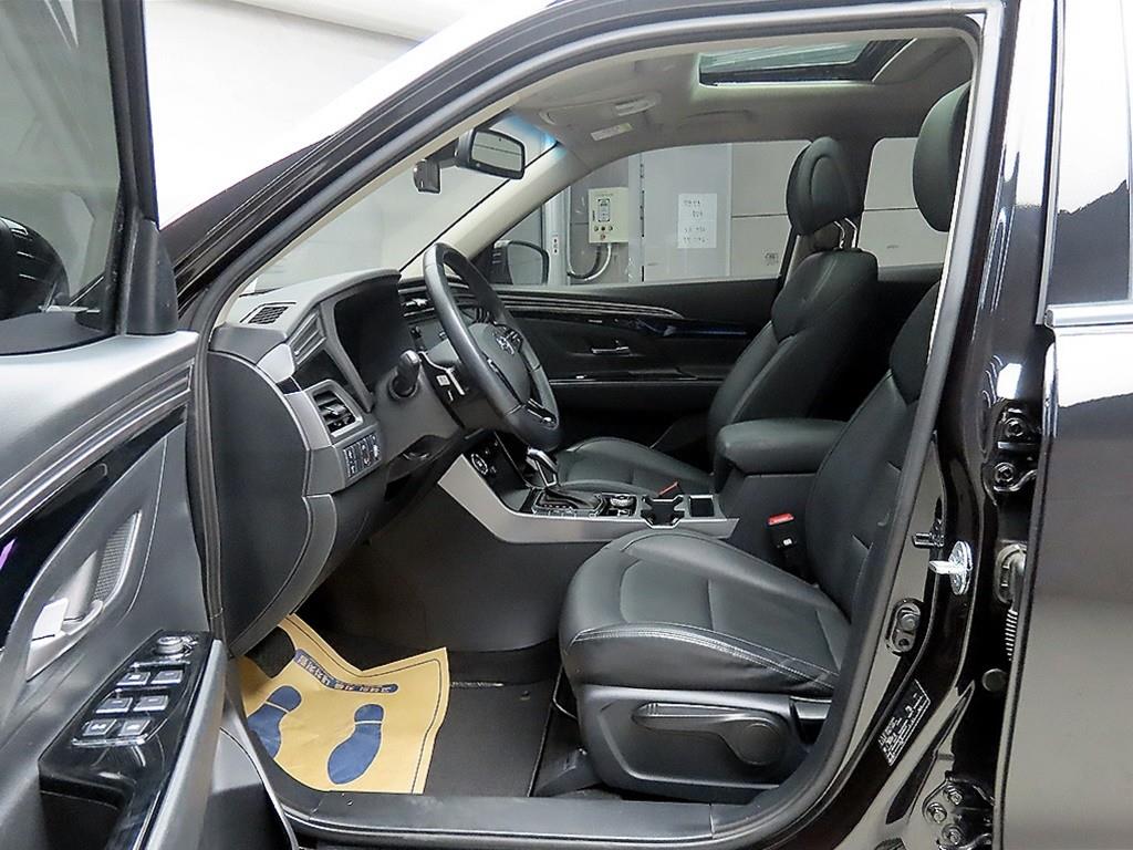 Ssangyong Korando - Vista 5