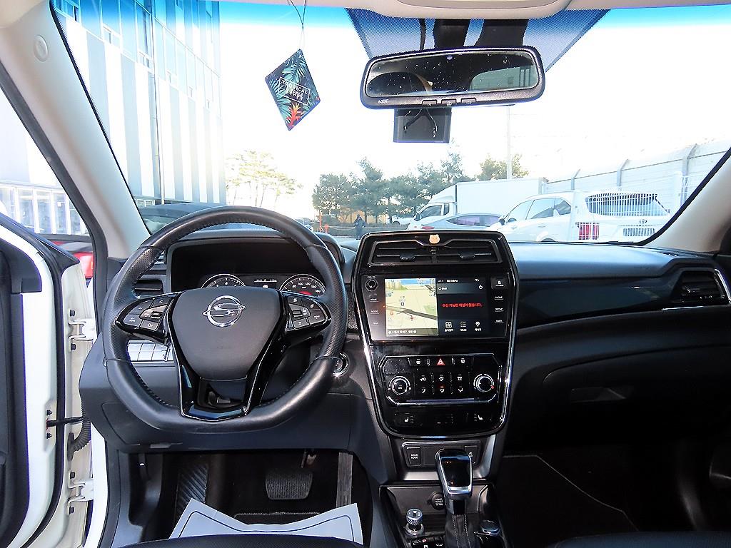 Ssangyong Tivoli - Vista 7