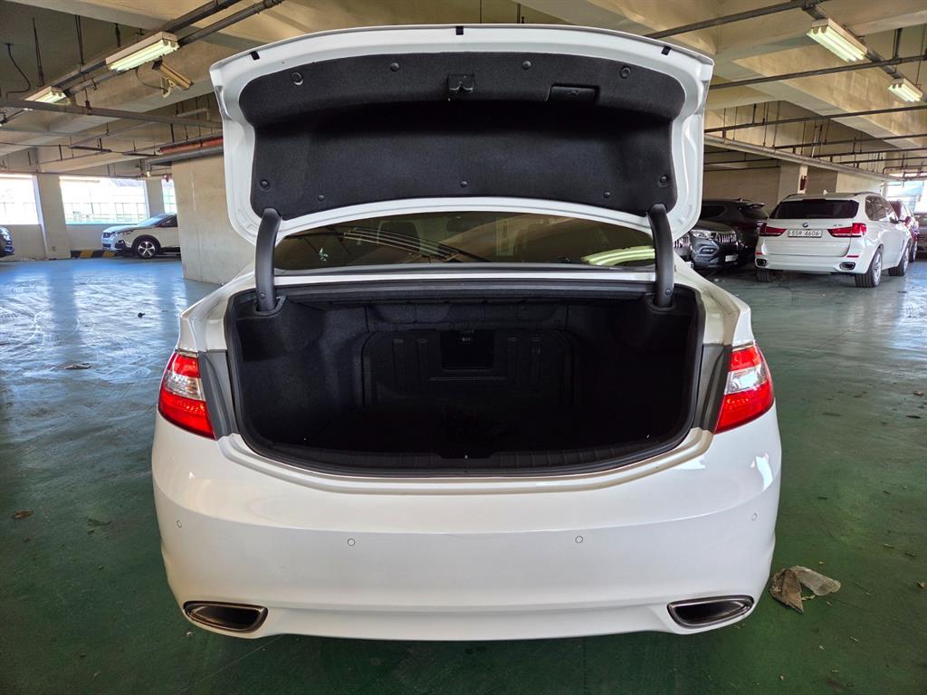 HYUNDAI Grandeur 2013 Blanco - Importación desde Corea - HF Imports Iquique - Foto 19