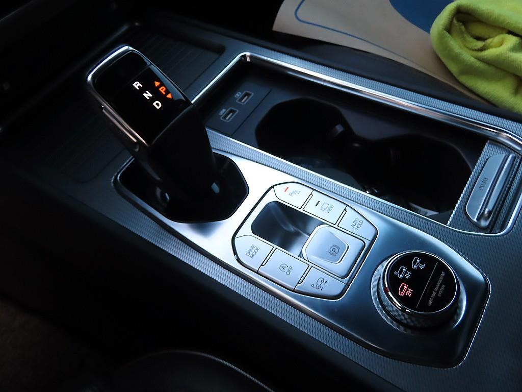 Ssangyong Rexton - Vista 10