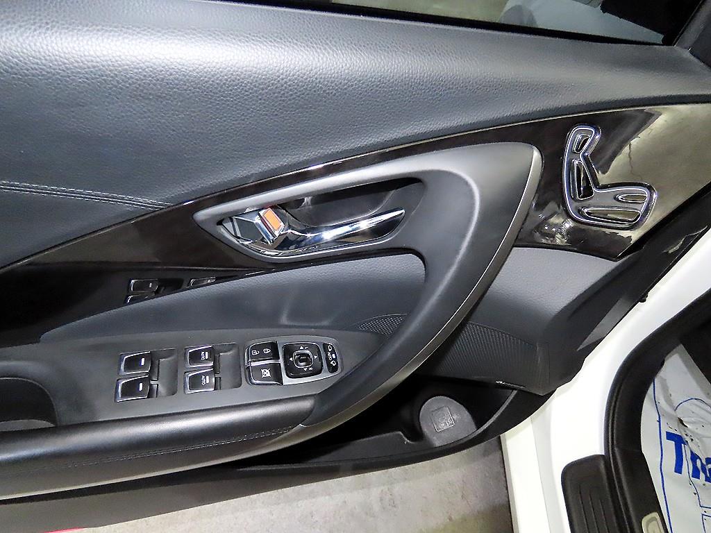 HYUNDAI Grandeur 2017 Blanco - Importación desde Corea - HF Imports Iquique - Foto 13