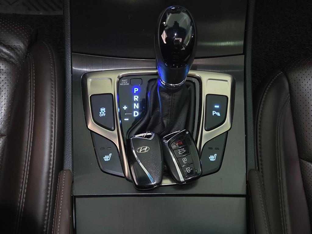 HYUNDAI Grandeur 2013 Blanco - Importación desde Corea - HF Imports Iquique - Foto 13