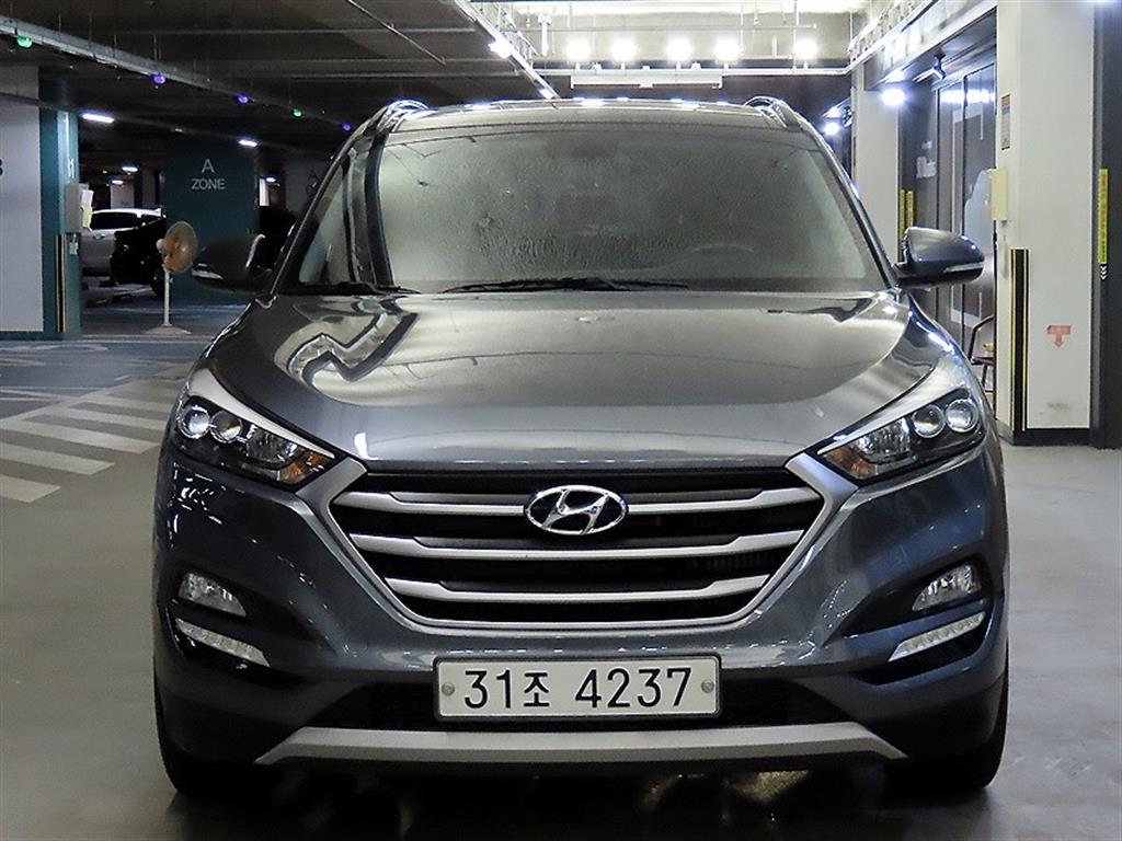 HYUNDAI Tucson - Vista 2