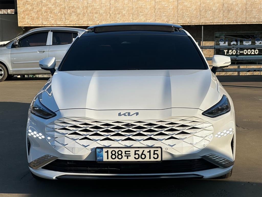 KIA K8 2022 Blanco - Importación desde Corea - HF Imports Iquique - Foto 1