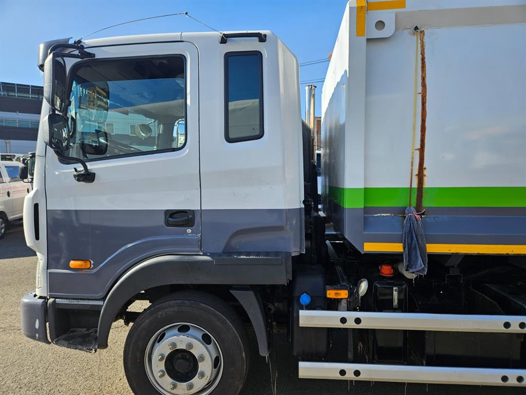 medium and large cargo apChoukJingae - Vista 6