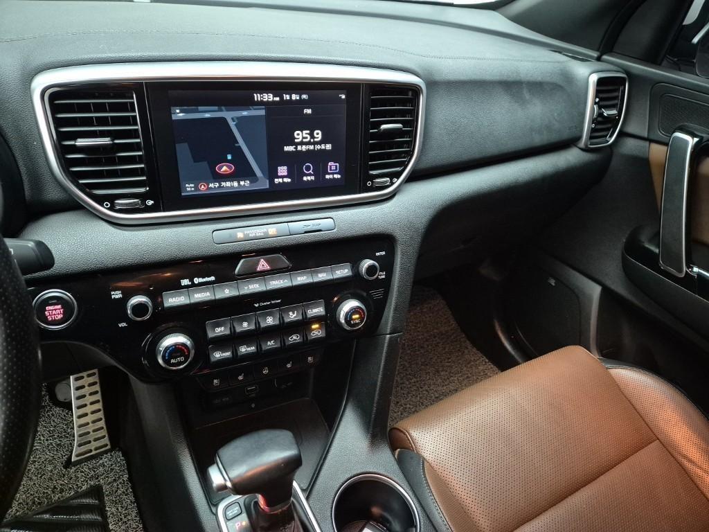 KIA Sportage - Vista 10