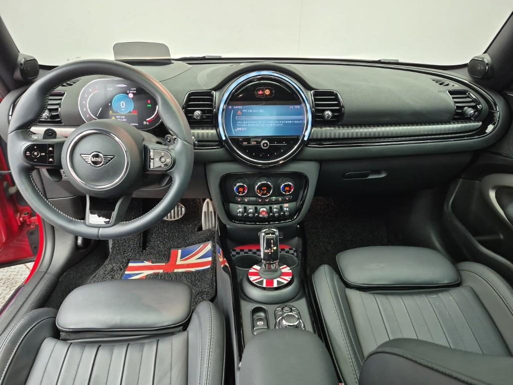 Mini Clubman - Vista 5