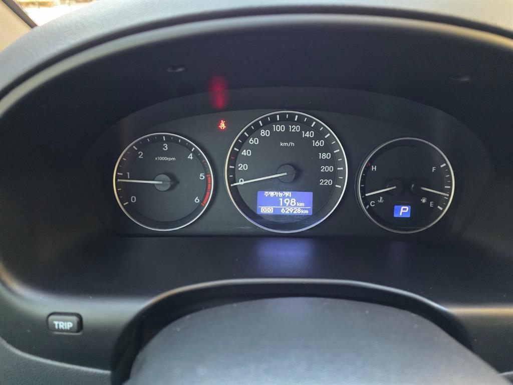 HYUNDAI Starex - Vista 11