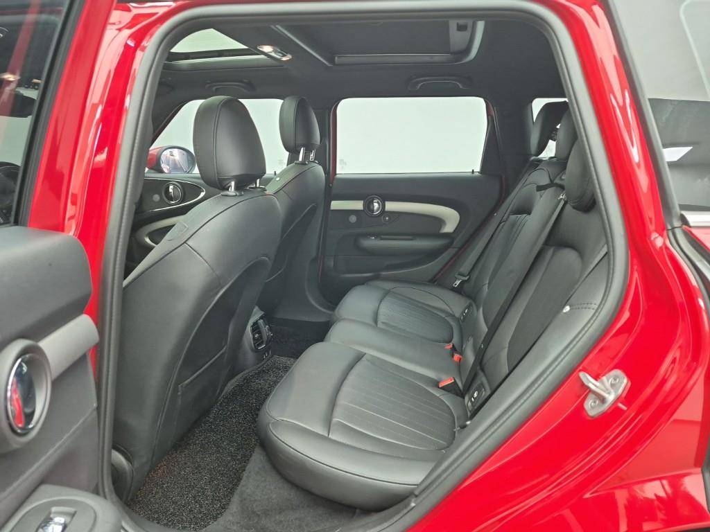 Mini Clubman - Vista 12