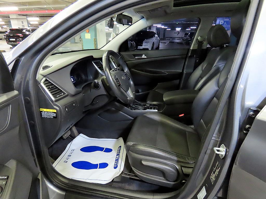 HYUNDAI Tucson - Vista 6