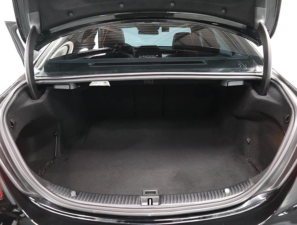 Mercedes Benz C Class 2017 Negro - Importación desde Corea - HF Imports Iquique - Foto 20