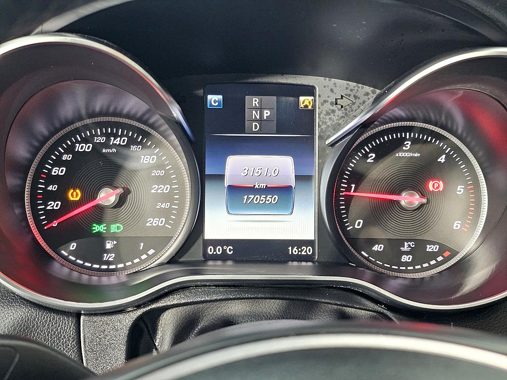 Mercedes Benz C Class - Vista 7