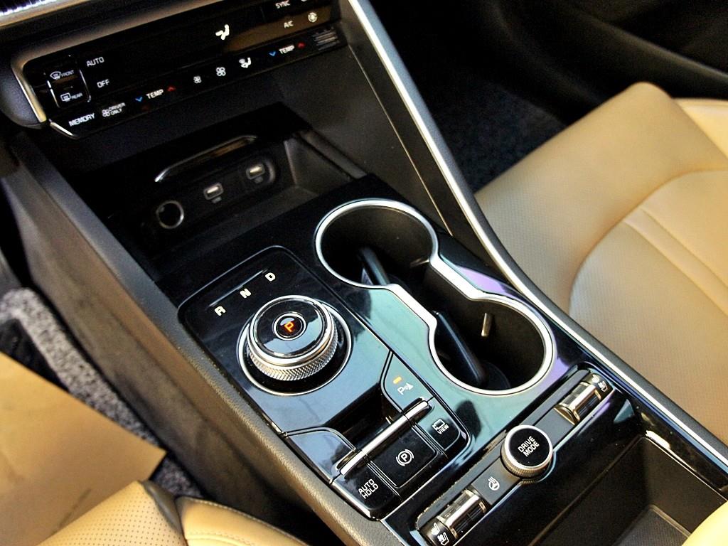 KIA K5 2022 Negro - Importación desde Corea - HF Imports Iquique - Foto 11