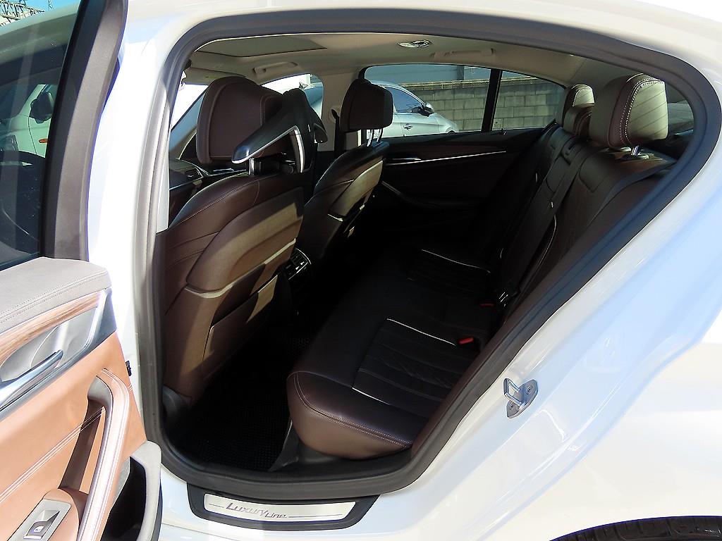 BMW 5 Series - Vista 6