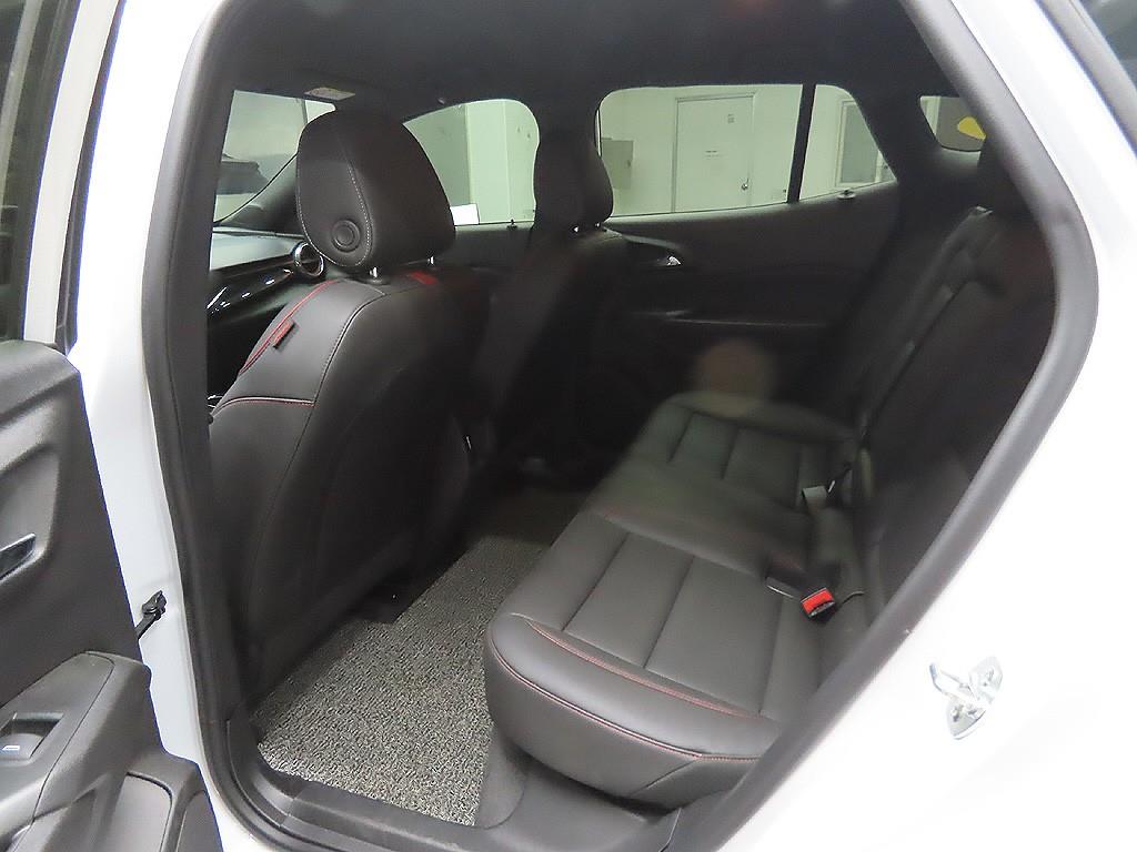 Chevrolet Trax 2025 Blanco - Importación desde Corea - HF Imports Iquique - Foto 9