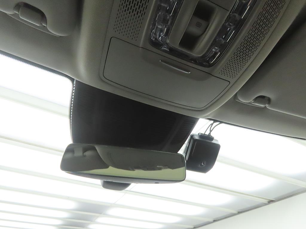 Mercedes Benz GLE Class - Vista 11