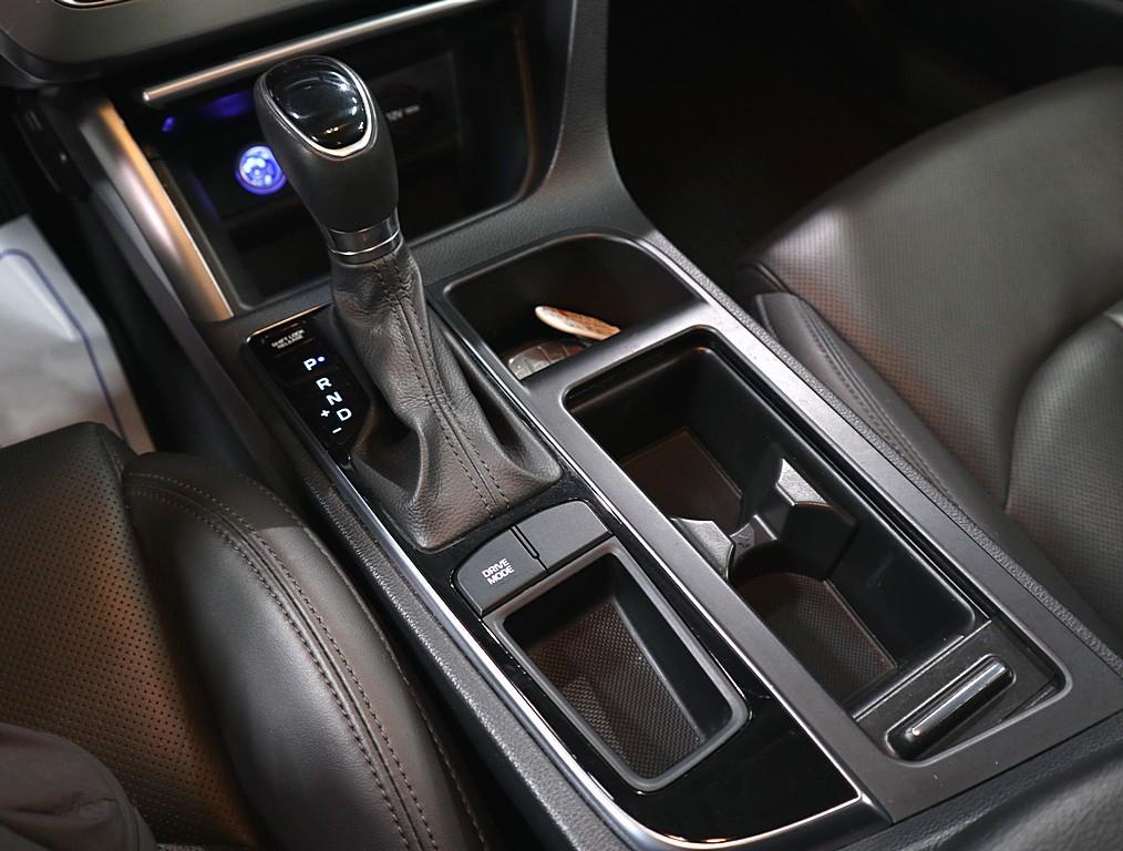 HYUNDAI Sonata 2016 Blanco - Importación desde Corea - HF Imports Iquique - Foto 13