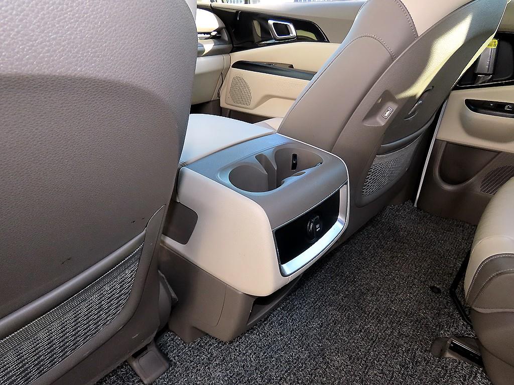 KIA Carnival 2021 - Importación desde Corea - HF Imports Iquique - Foto 16