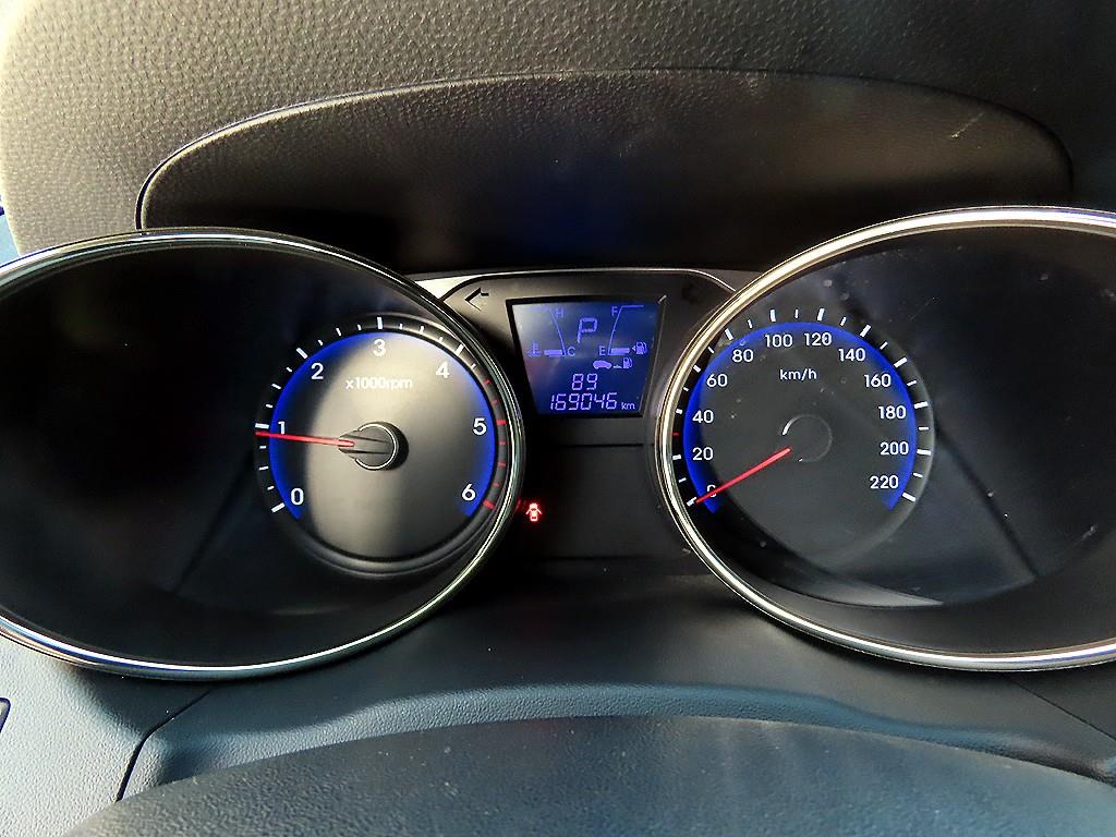 HYUNDAI Tucson - Vista 9