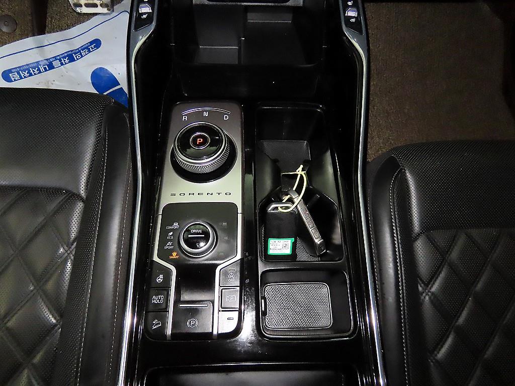 KIA Sorento - Vista 12