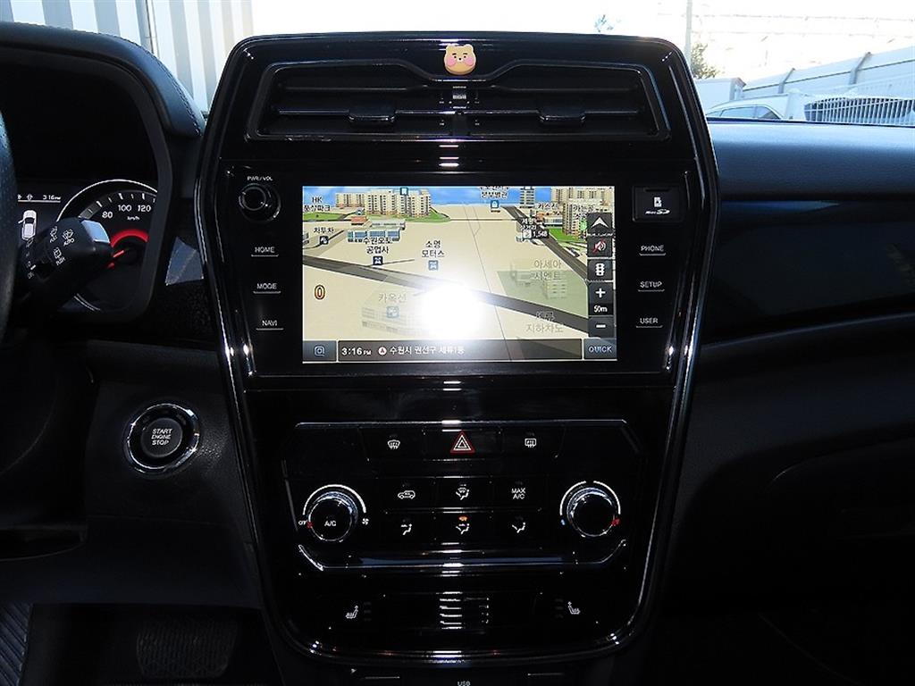 Ssangyong Tivoli 2021 Blanco - Importación desde Corea - HF Imports Iquique - Foto 14