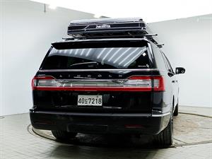 Lincoln Navigator - Vista 7