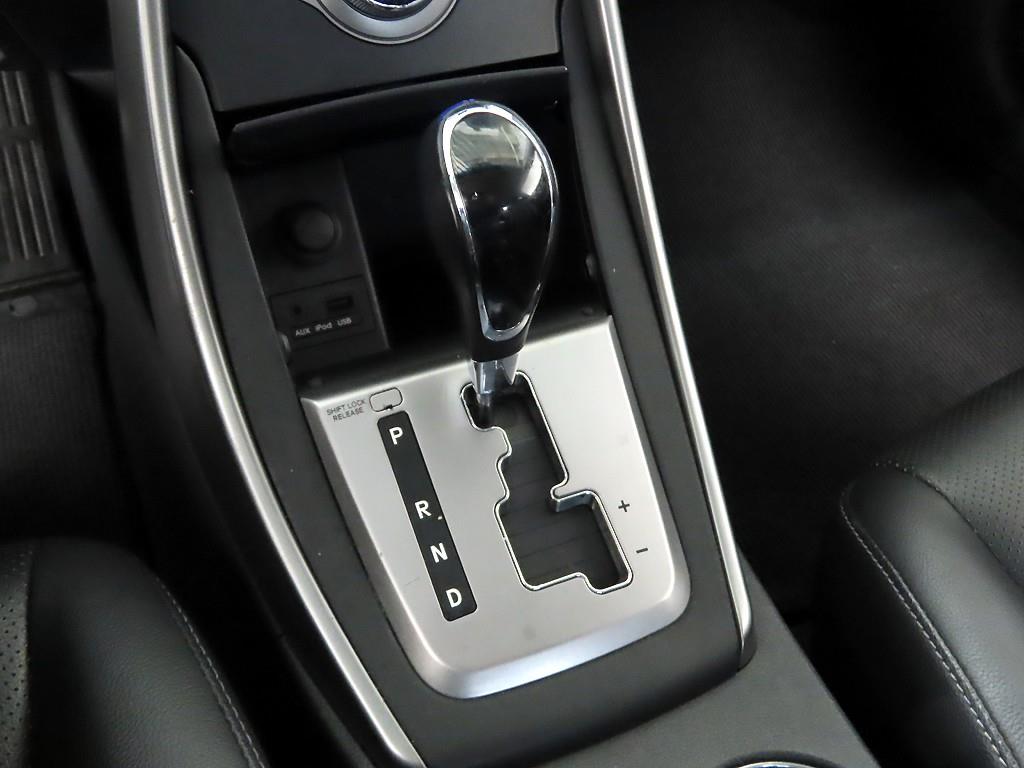 HYUNDAI Avante - Vista 10