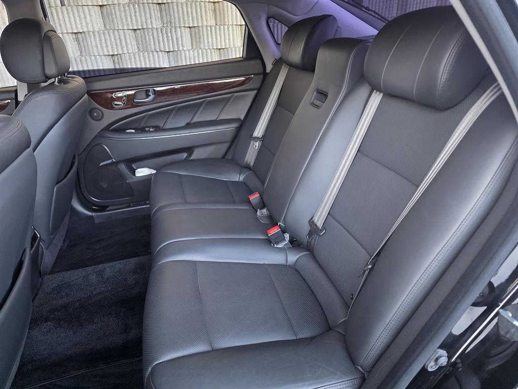 HYUNDAI Equus 2013 Negro - Importación desde Corea - HF Imports Iquique - Foto 13