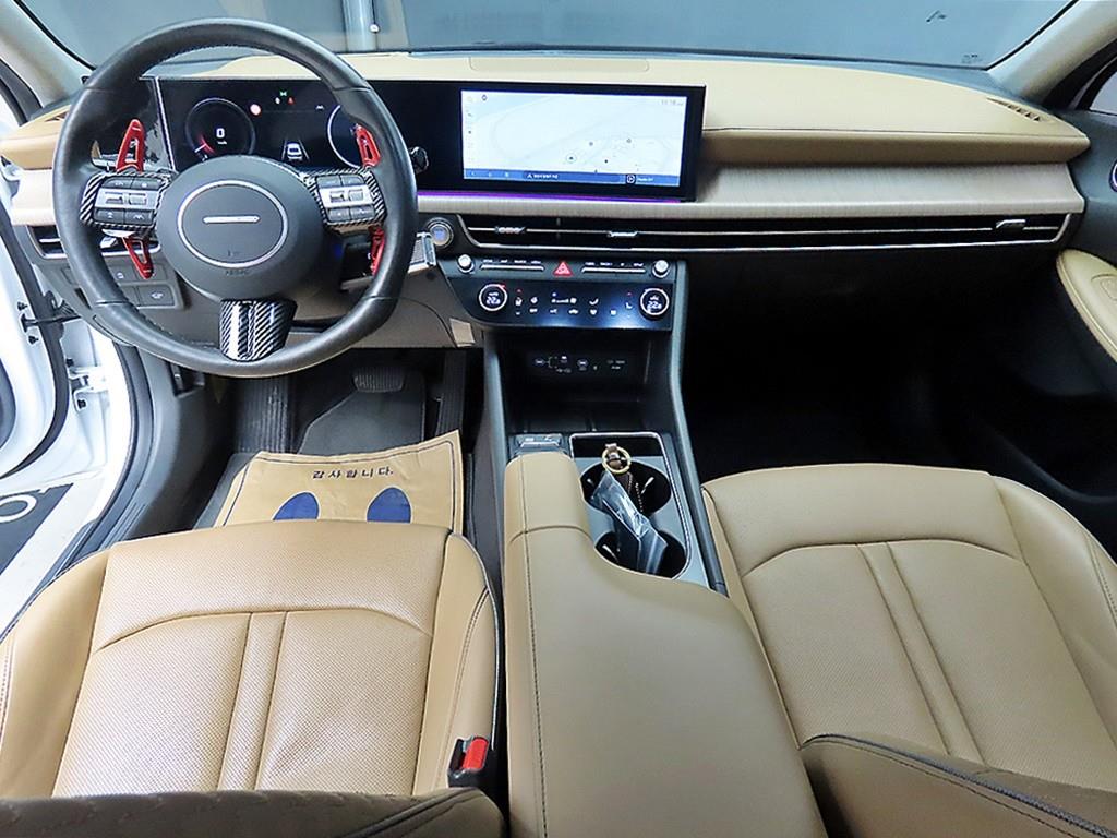 HYUNDAI Sonata - Vista 7