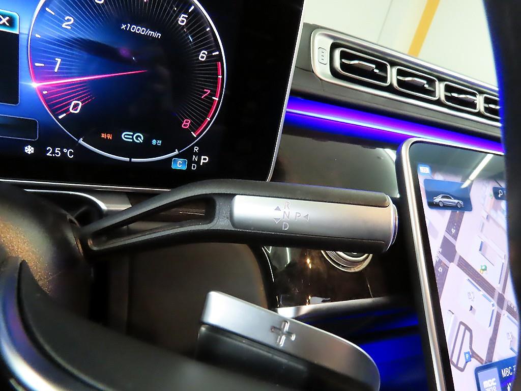 Mercedes Benz S Class - Vista 10