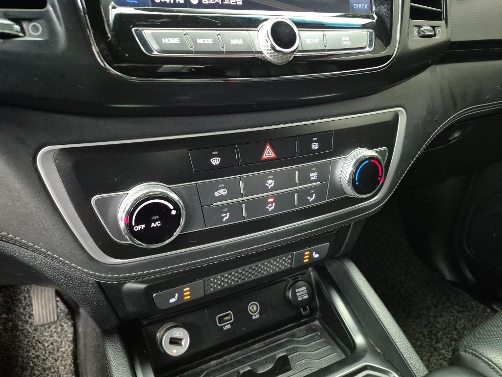 Ssangyong Rexton - Vista 10