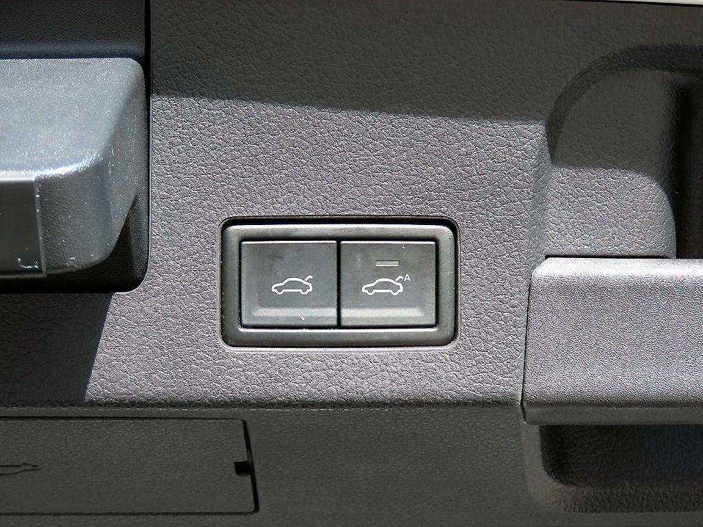 Volkswagen Arteon 2019 Blanco - Importación desde Corea - HF Imports Iquique - Foto 17