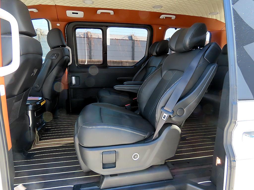 HYUNDAI Staria - Vista 6