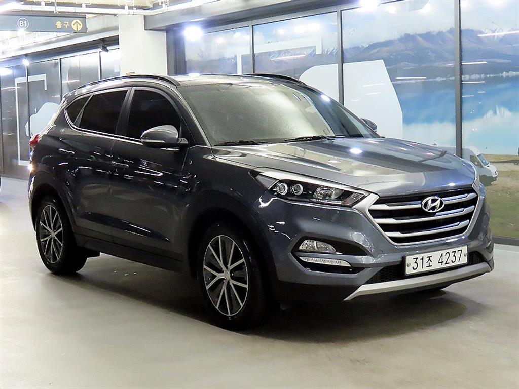 HYUNDAI Tucson 2017 Gris - Importación desde Corea - HF Imports Iquique - Foto 1