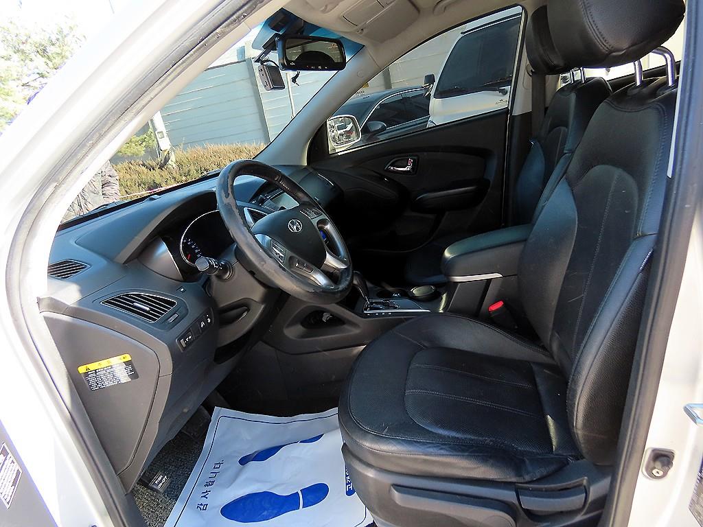 HYUNDAI Tucson - Vista 5