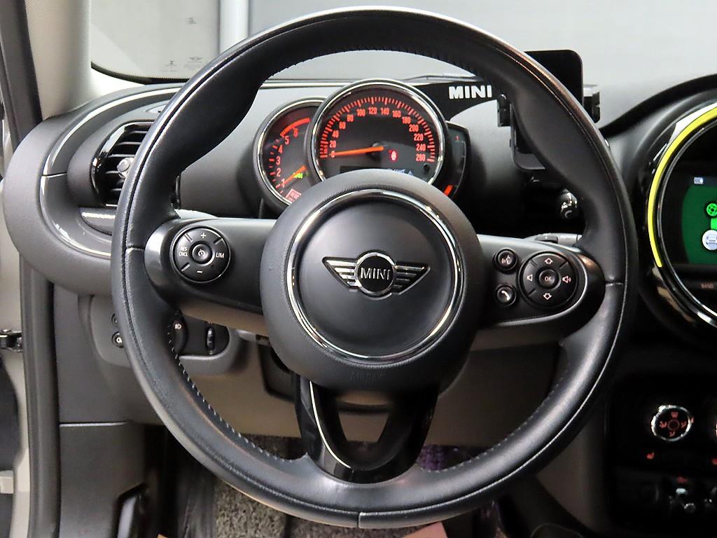 Mini Clubman - Vista 9