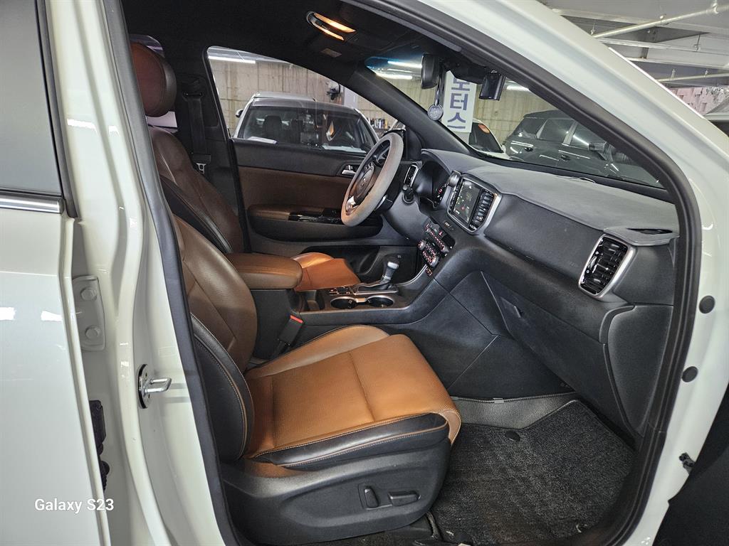 KIA Sportage - Vista 12